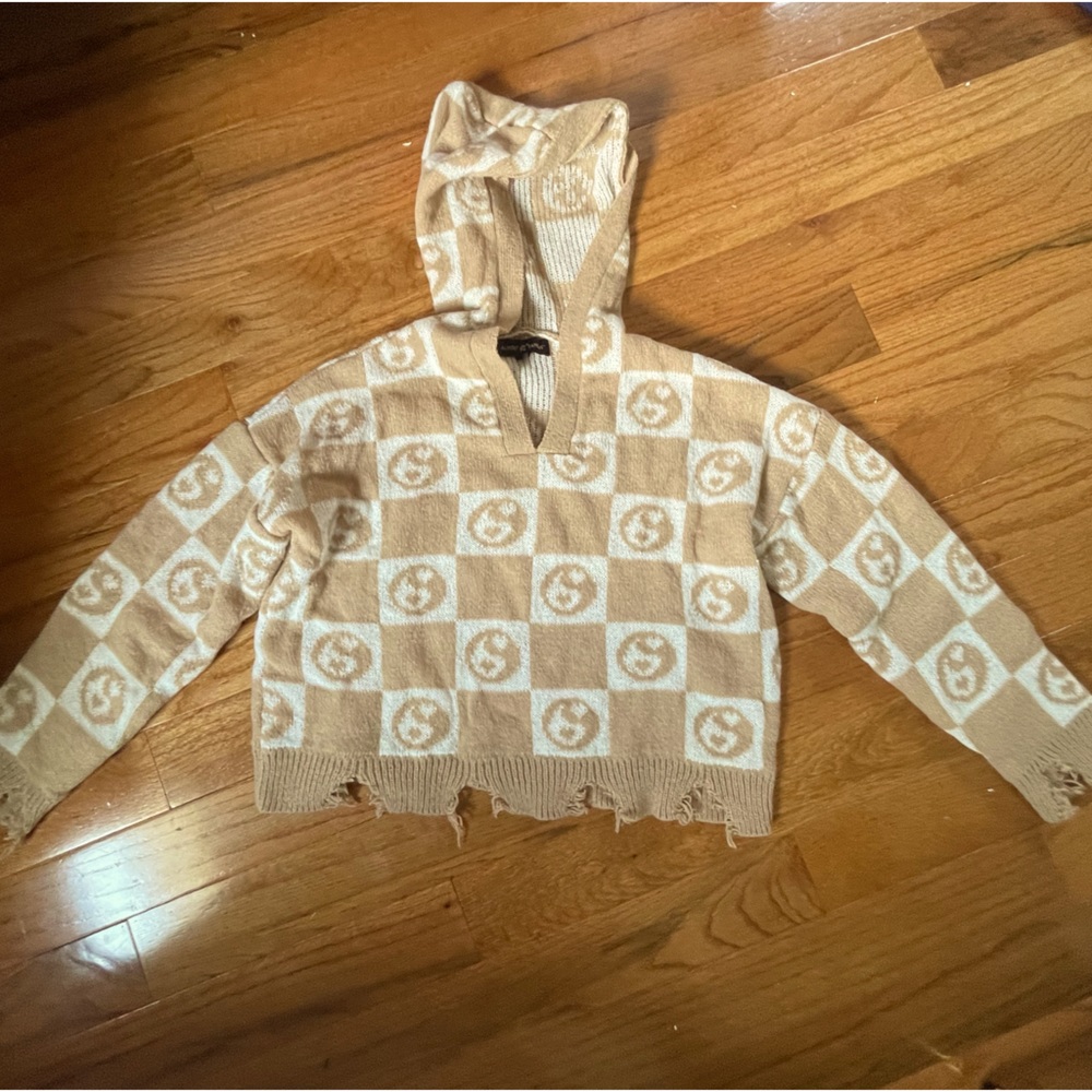 Almost Famous, Ying Yang sweater